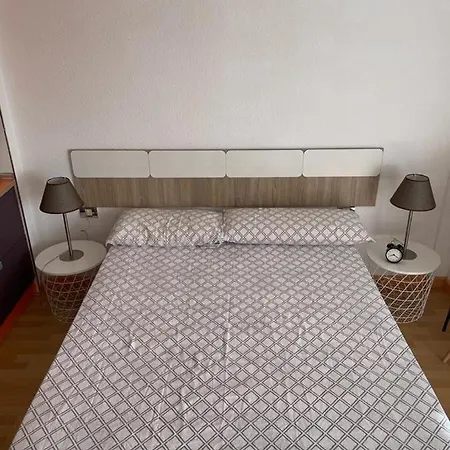 Summerland Nice Studio Apartment *